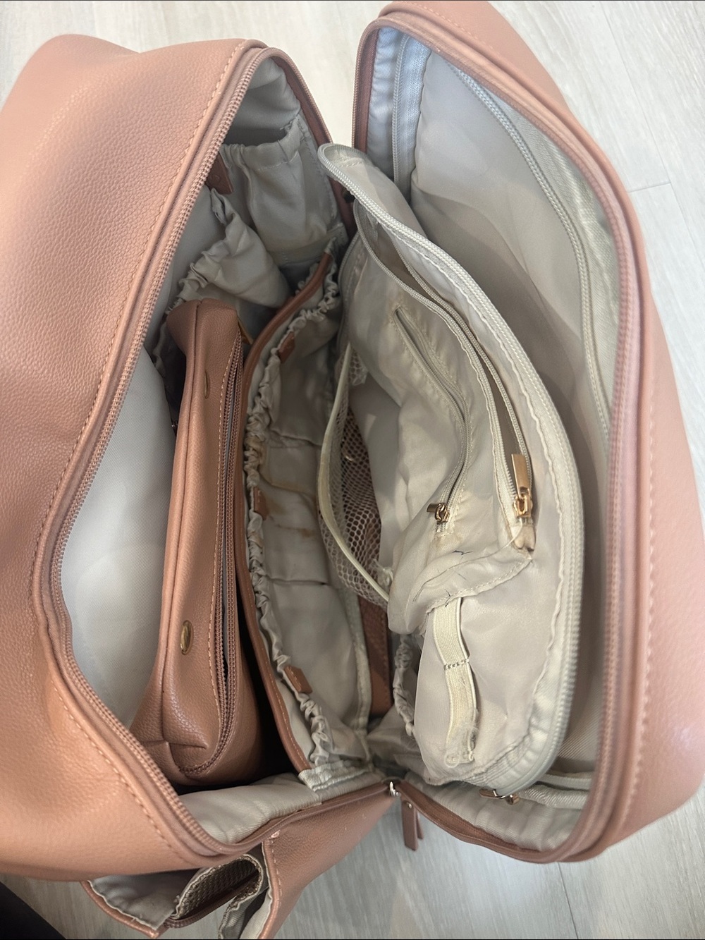 Ayia & Co The Ayla Tan Diaper Bag - Picture 5 of 12